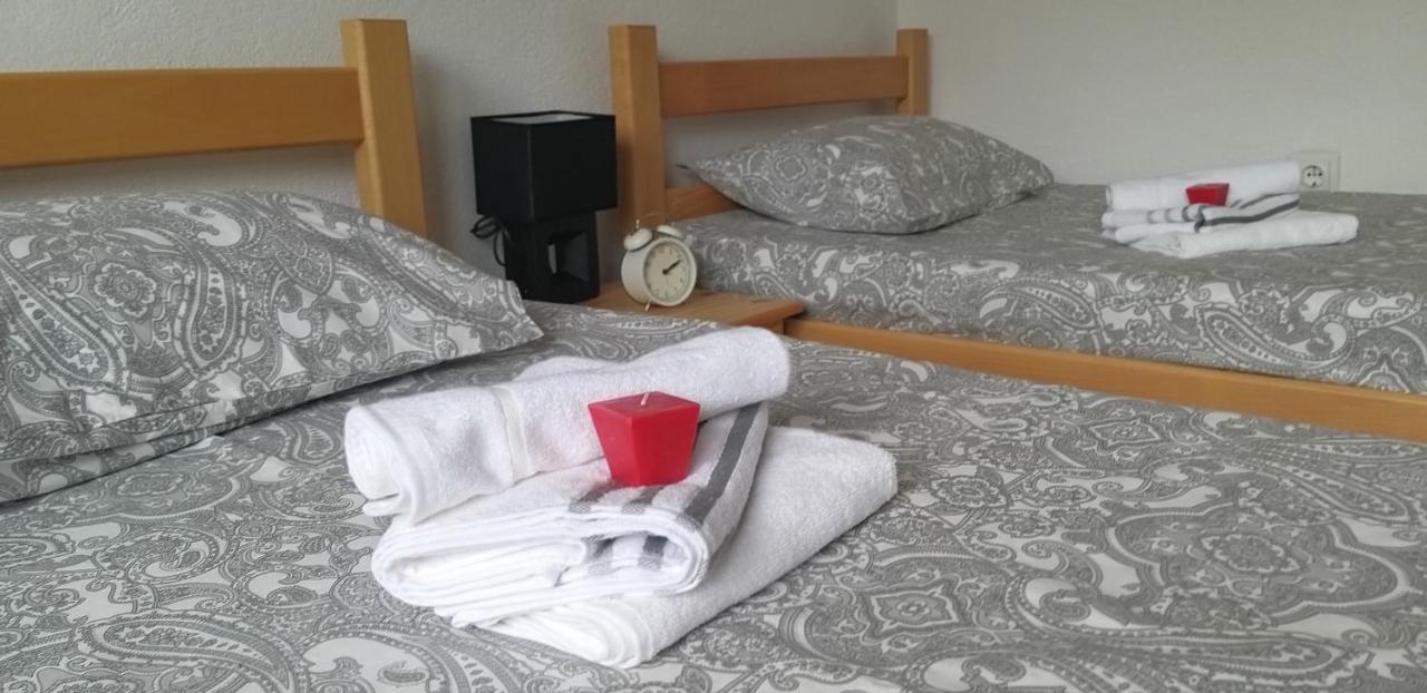 Studio Apartman Sajra Kulen Vakuf Ngoại thất bức ảnh
