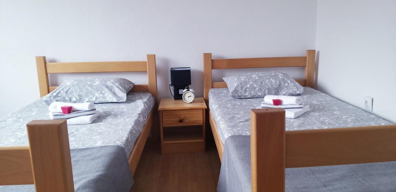 Studio Apartman Sajra Kulen Vakuf Ngoại thất bức ảnh